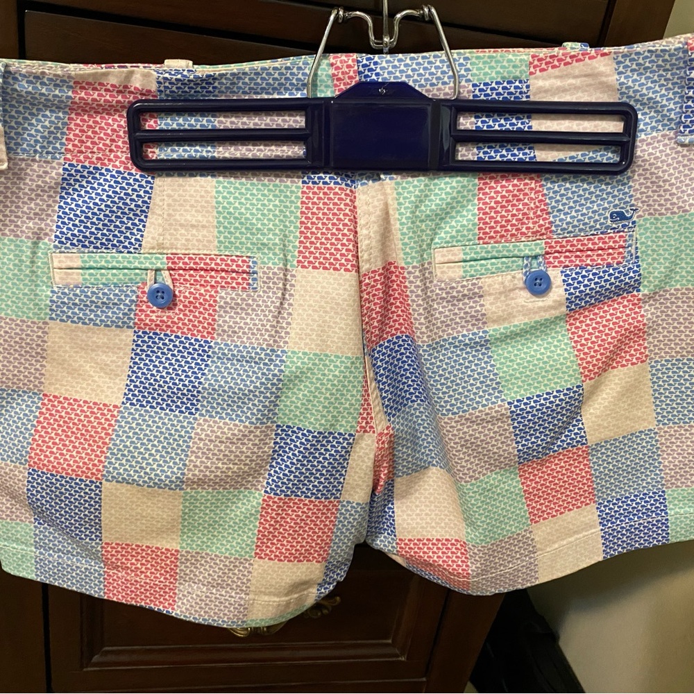 Vineyard Vines Multicolor Checkered women’s shorts - Picture 2 of 4